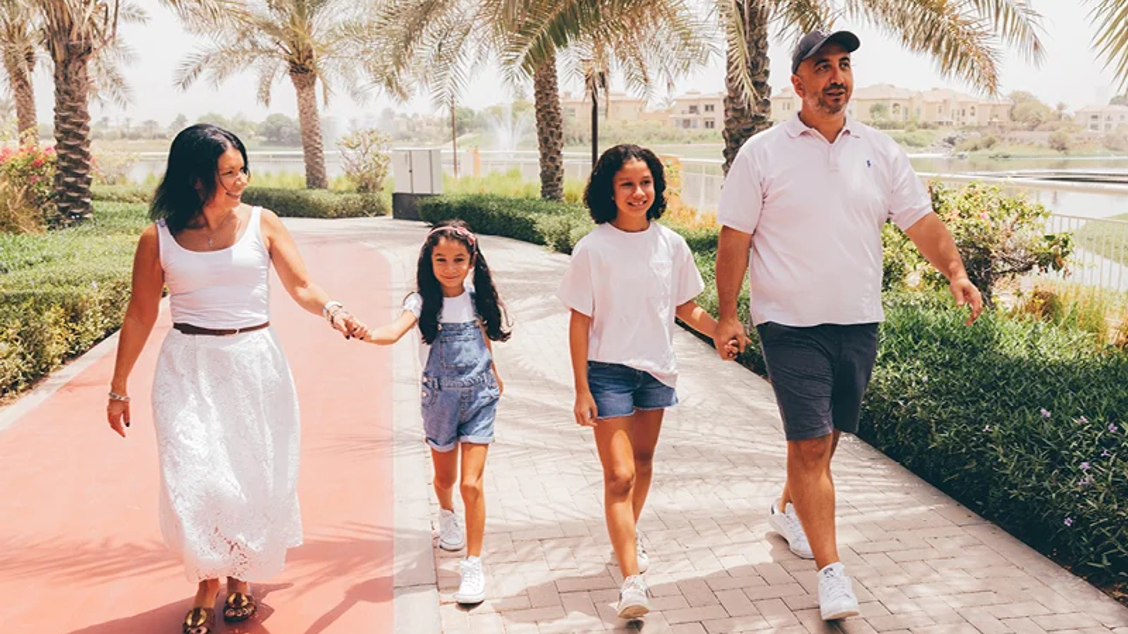 Official-source Nakheel waterfront development